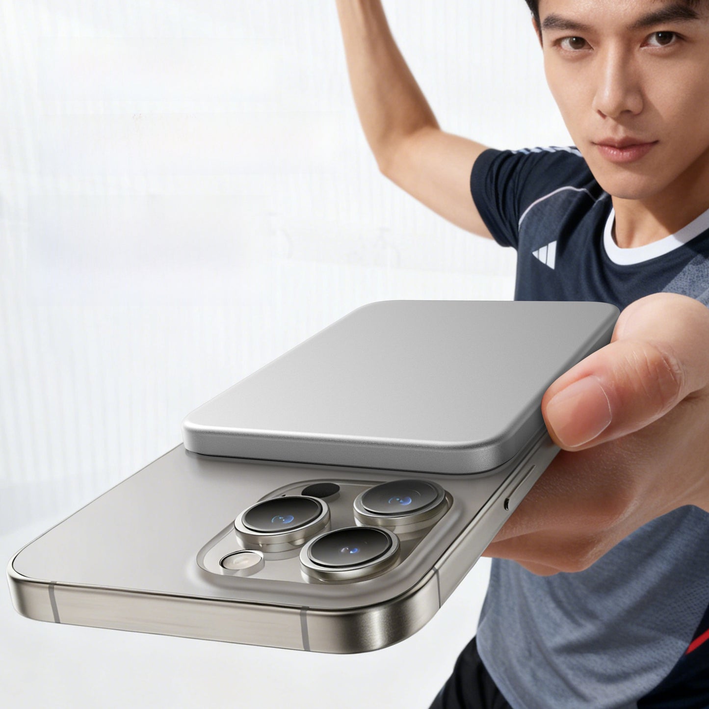 Ultra-Thin Magnetic Power Bank with Fast Charging